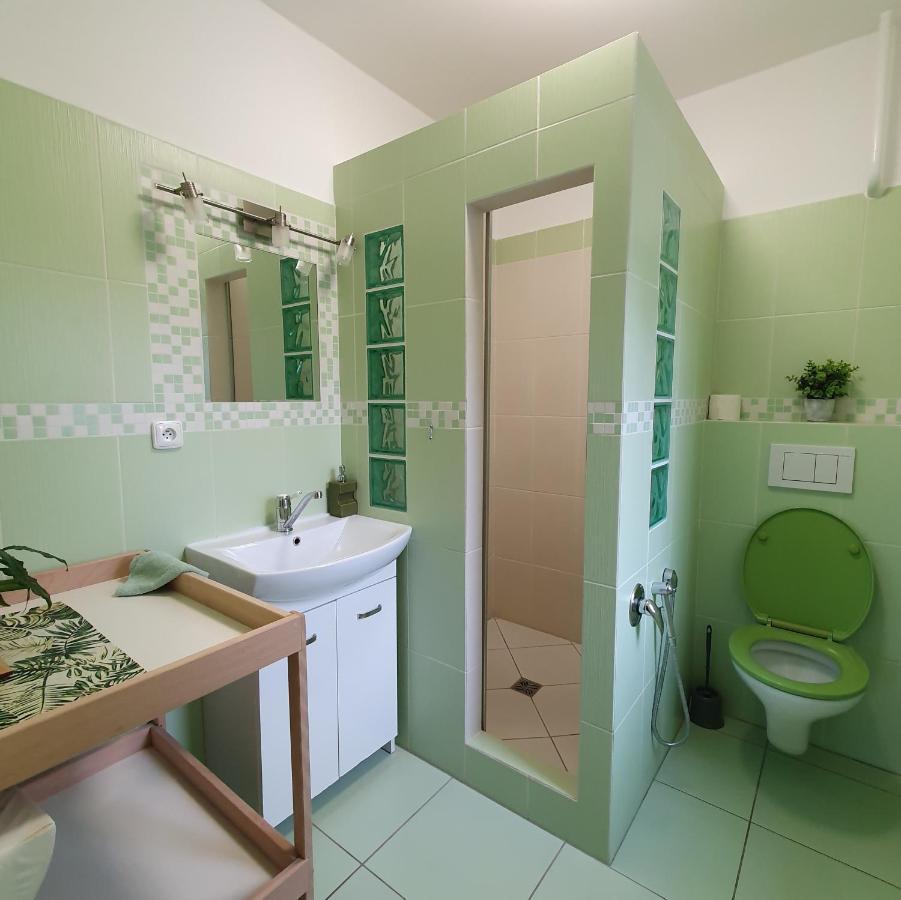 Apartman U Jakuba Dvůr Králové nad Labem المظهر الخارجي الصورة